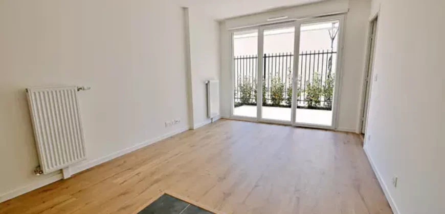 Location d’un T2 non meublé au 9 Esplanade Nova, 94800, Villejuif