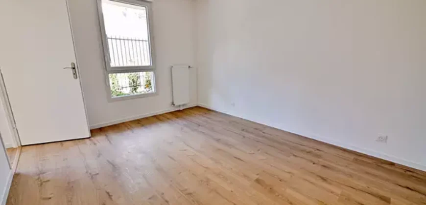 Location d’un T2 non meublé au 9 Esplanade Nova, 94800, Villejuif
